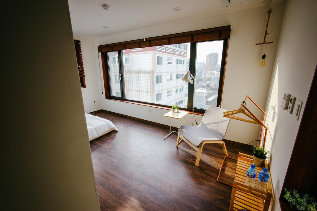 Morning Dew Guesthouse Μπουσάν Εξωτερικό φωτογραφία