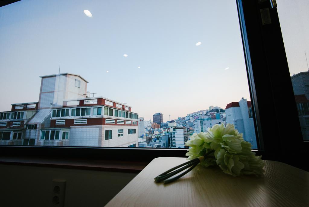 Morning Dew Guesthouse Μπουσάν Εξωτερικό φωτογραφία