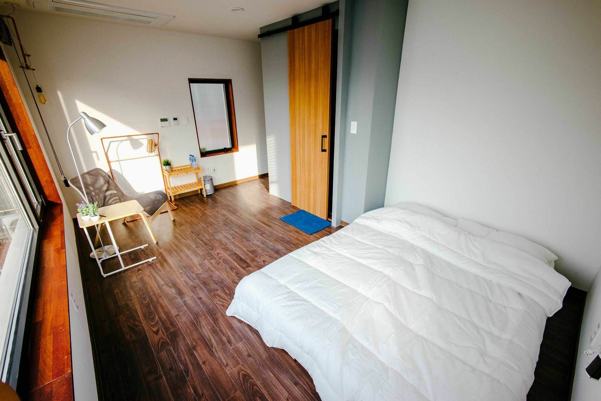 Morning Dew Guesthouse Μπουσάν Εξωτερικό φωτογραφία