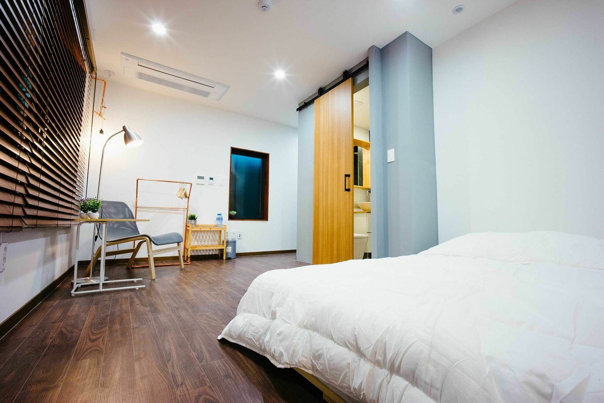 Morning Dew Guesthouse Μπουσάν Εξωτερικό φωτογραφία