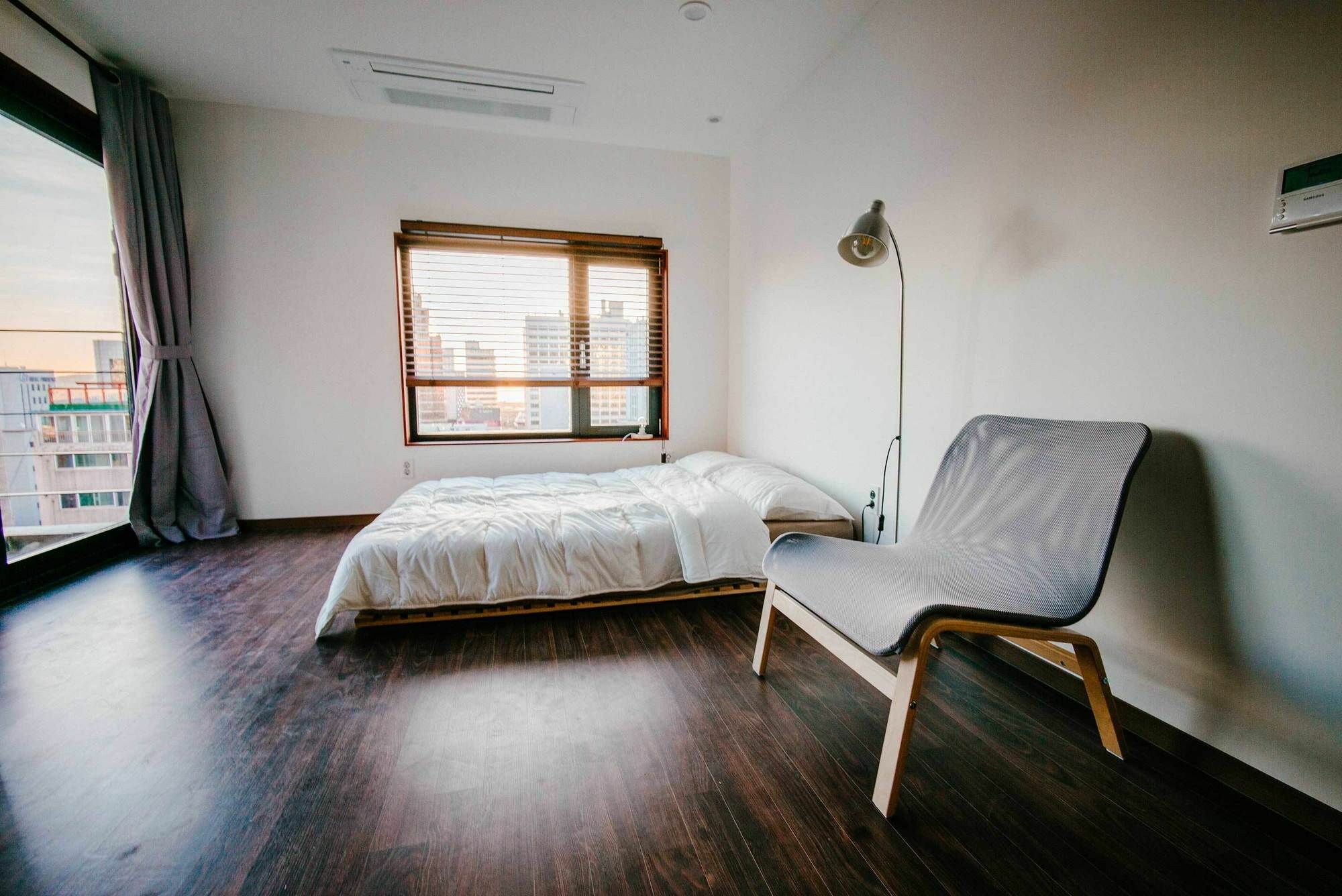 Morning Dew Guesthouse Μπουσάν Εξωτερικό φωτογραφία